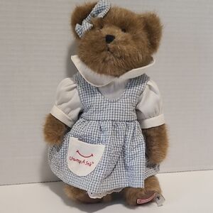 Little Debbie Boyds Bear